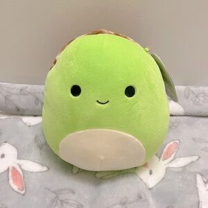 Antoni Squishmallow